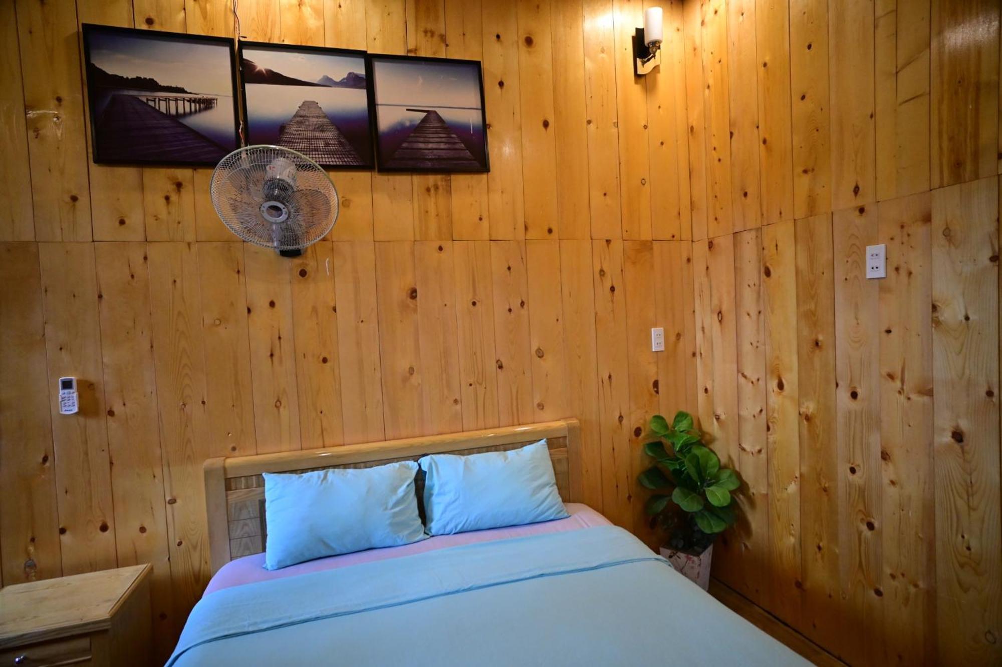 Chi Khu Co Ong Little Home Homestay מראה חיצוני תמונה